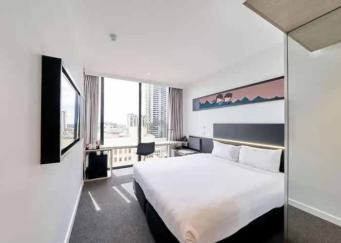 Ibis Adelaide